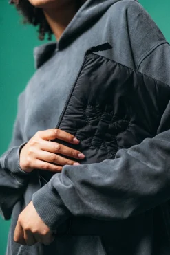 Sale Karo Kauer Clutch Logo