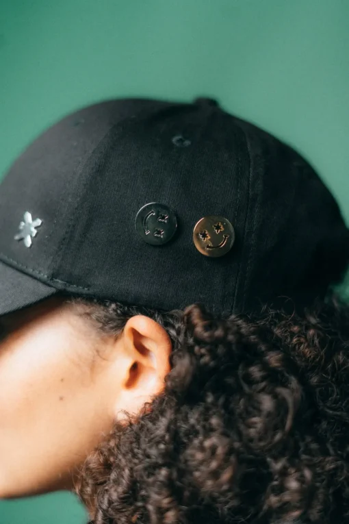 Discount Karo Kauer Pin Gold